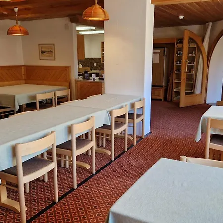 Apartment Chesa Bellaval, Haus La Vuolp 2 1 2 - Zimmerwohnung *