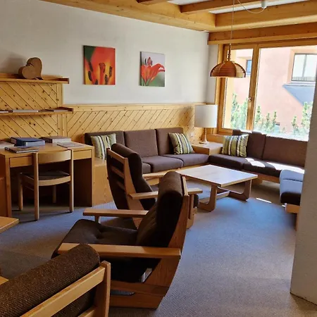 Apartment Chesa Bellaval, Haus La Vuolp 2 1 2 - Zimmerwohnung *