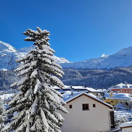 Apartment Chesa Bellaval, Haus La Vuolp 2 1 2 - Zimmerwohnung *