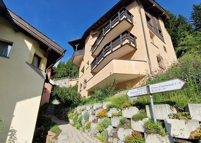 Chesa Bellaval, Haus La Vuolp 2 1 2 - Zimmerwohnung Apartamento Silvaplana