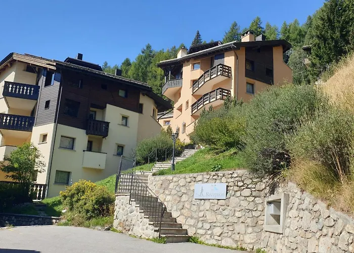 Chesa Bellaval, Haus La Vuolp 2 1 2 - Zimmerwohnung Appartement